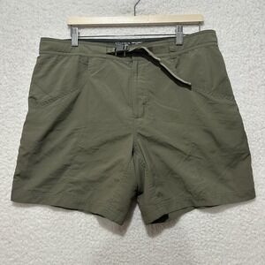 Mountain Hardwear Shorts Men's Green Belted Nylon Hiking Outdoor Quick Dry Sz 36
